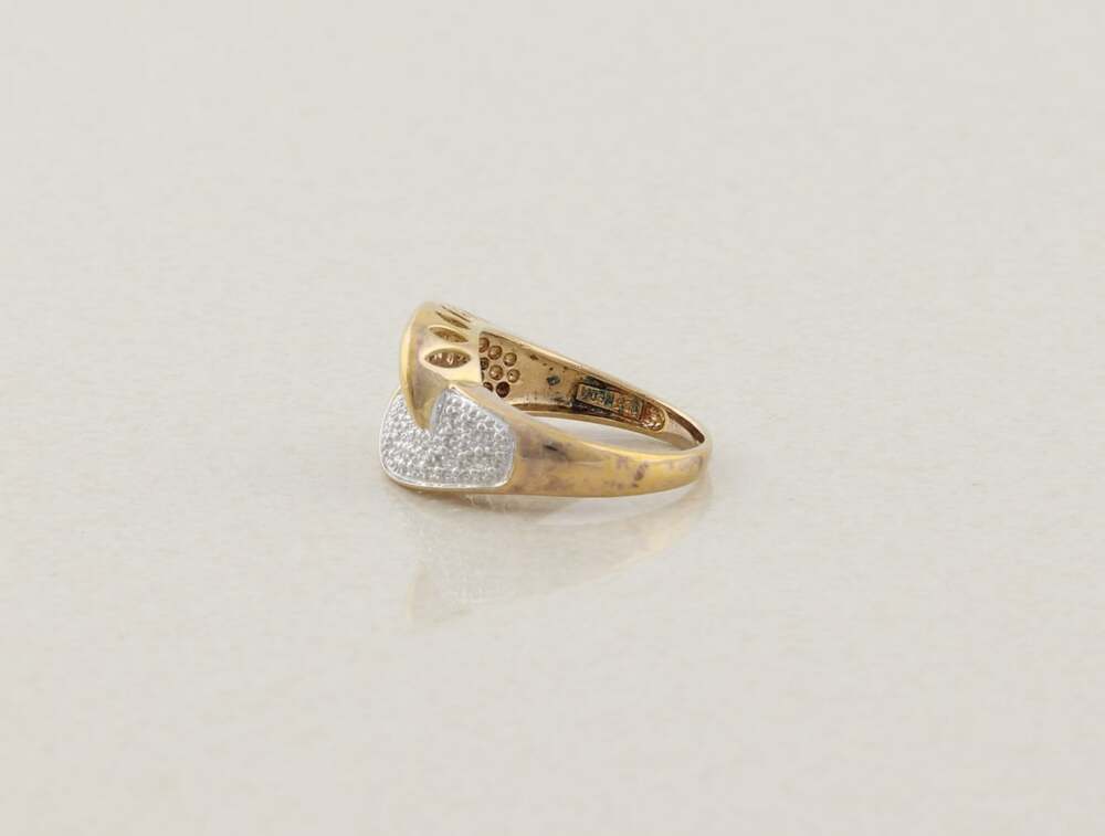 Sterling Silver with Gold Plate Accents Pave Design Ring Size 7 - Picture 7 of 7